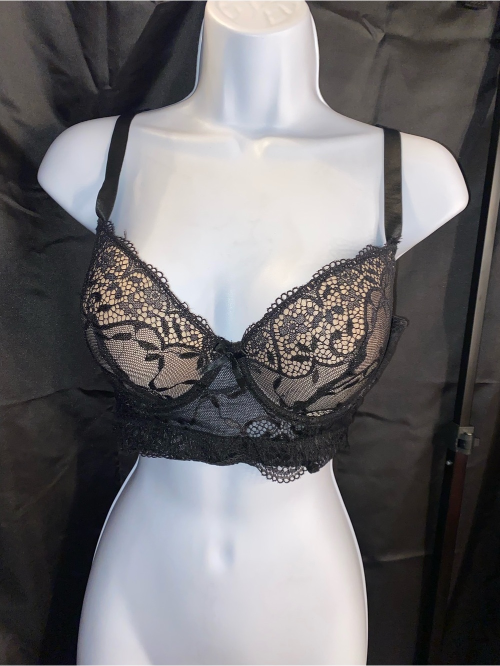 Longline Lace Underwire Bralette - Black